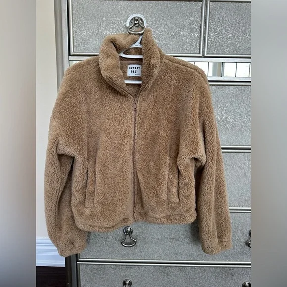 Sunday Best Mockneck Fuzzy Zip-Up - Picture 2 of 10